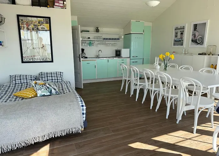 Beach Cabin